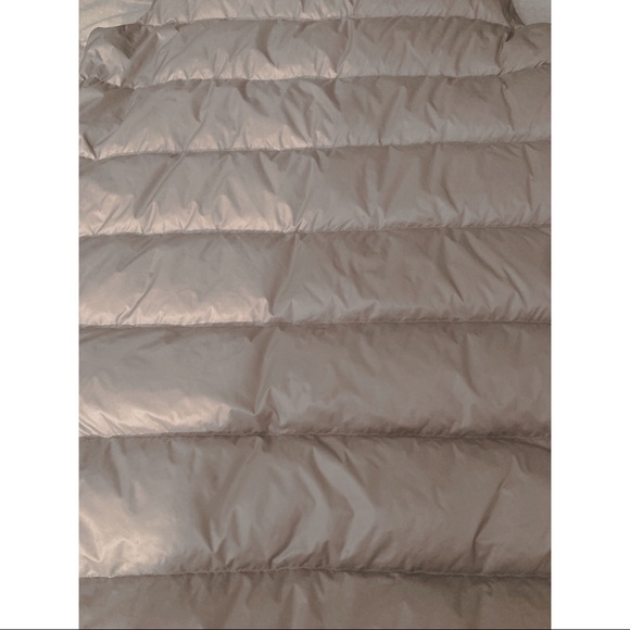 100% Grey down puffer vest - Picture 6 of 6